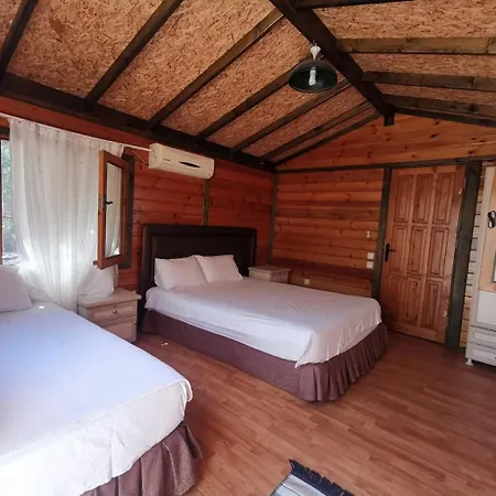 Mesken Bungalow Couette-café *
